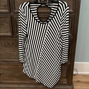 Cable & Gauge Monochrome Striped Long Sleeve Top